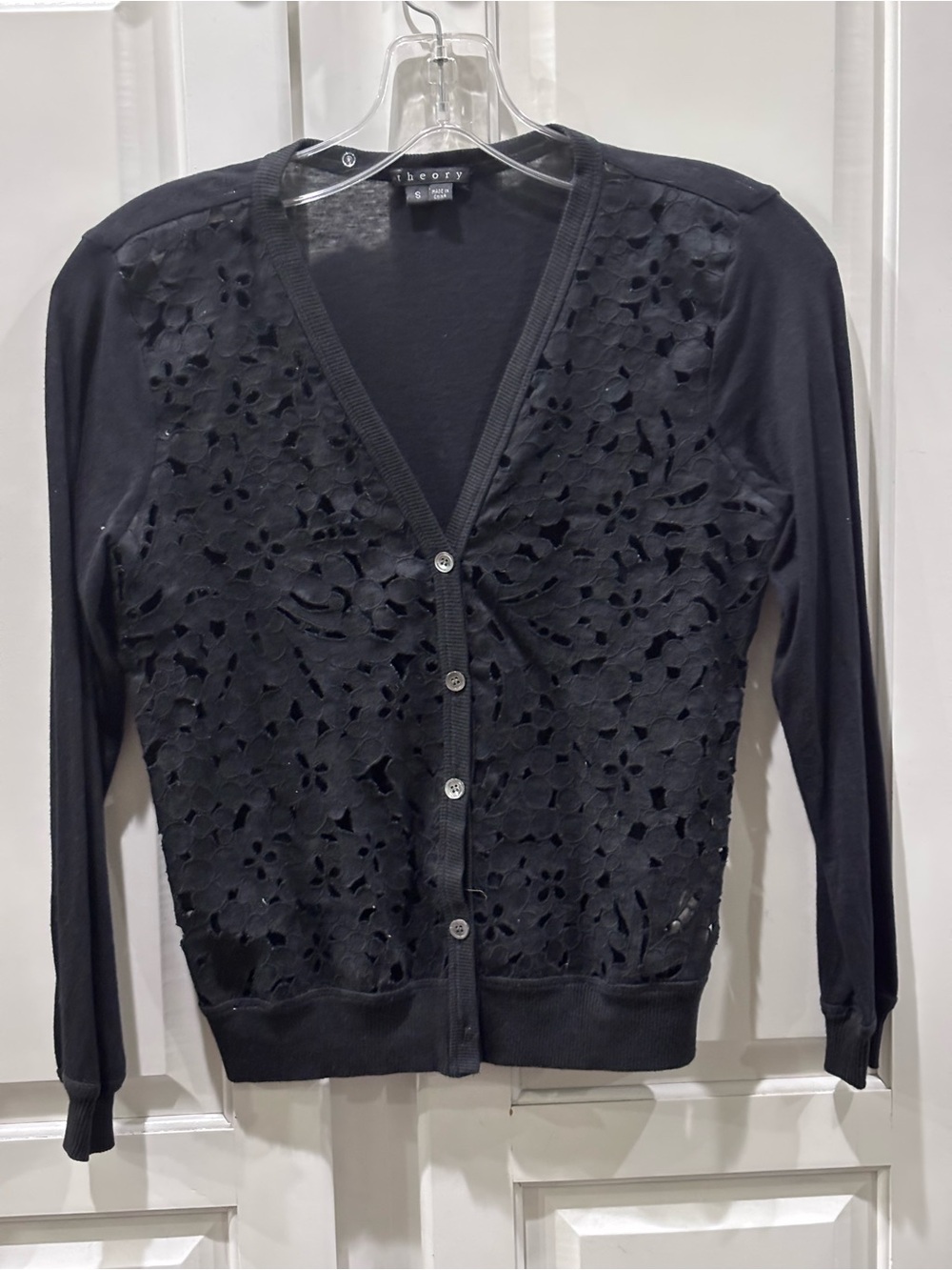 Theory women’s Black Floral Laser-Cut V-Neck Cardigan Size Small